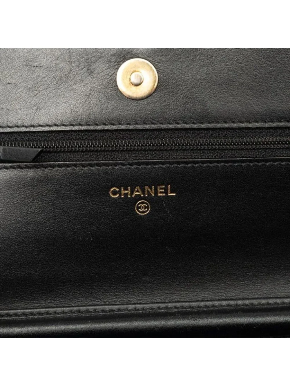 Chanel CC Filigree CC Logo Chain Shoulder Bag Wallet Black Caviar Leather